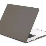 Fabriqué en matériau souple et flexible. Bordures surélevés autour du contour.